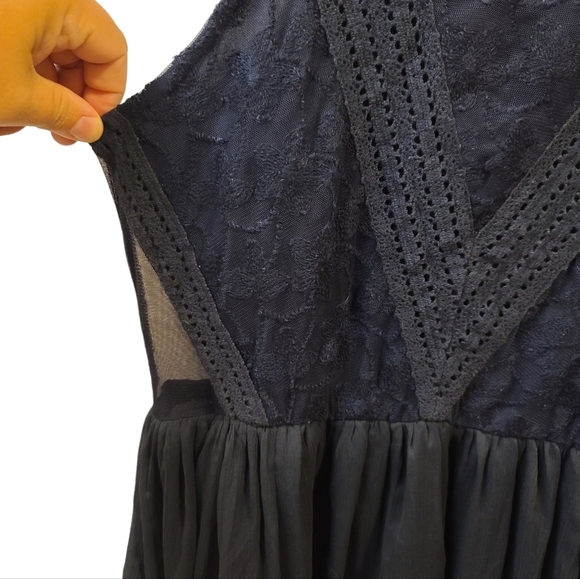 Abercrombie & Fitch Halter Navy Lace Chiffon Tiered Dress Lined Size medium - Picture 10 of 14